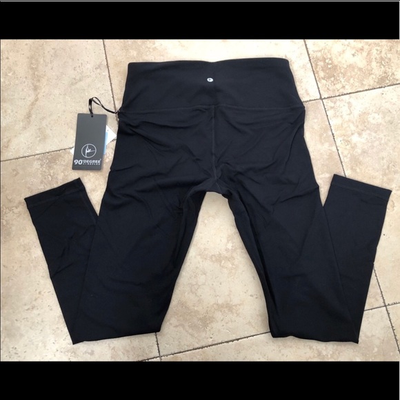 5 🌟 90 degree leggings w/hidden pocket - Picture 2 of 6